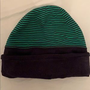 Like new reversible lululemon running hat
